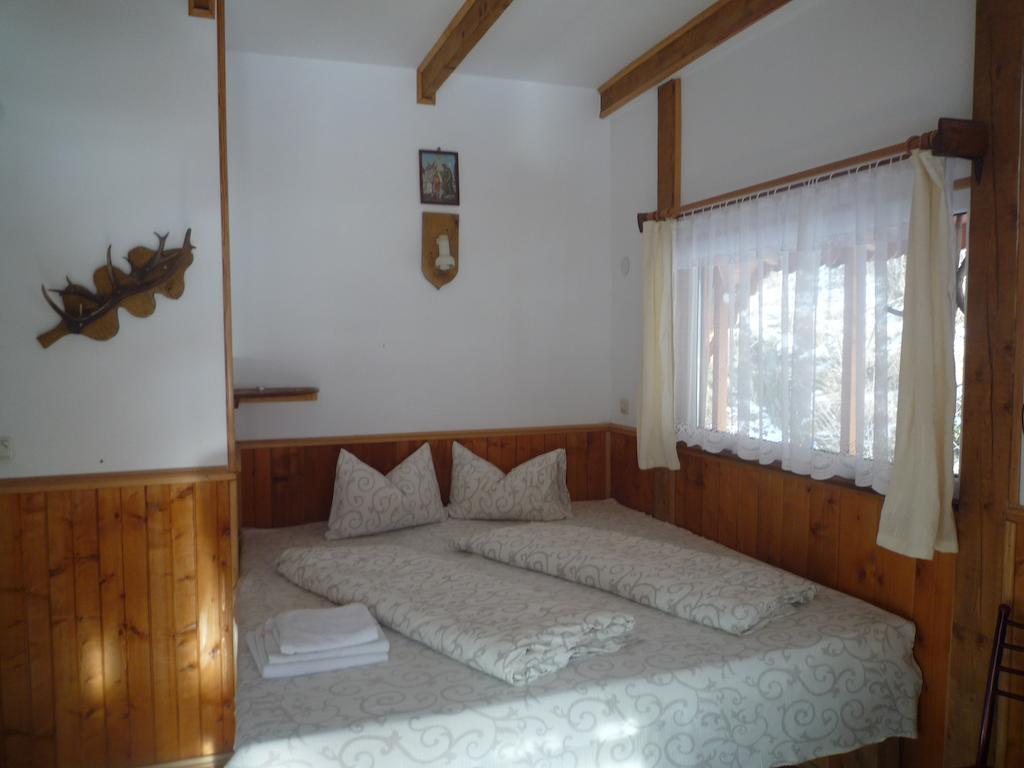 Pensiunea Mioritica Сібієл Номер фото