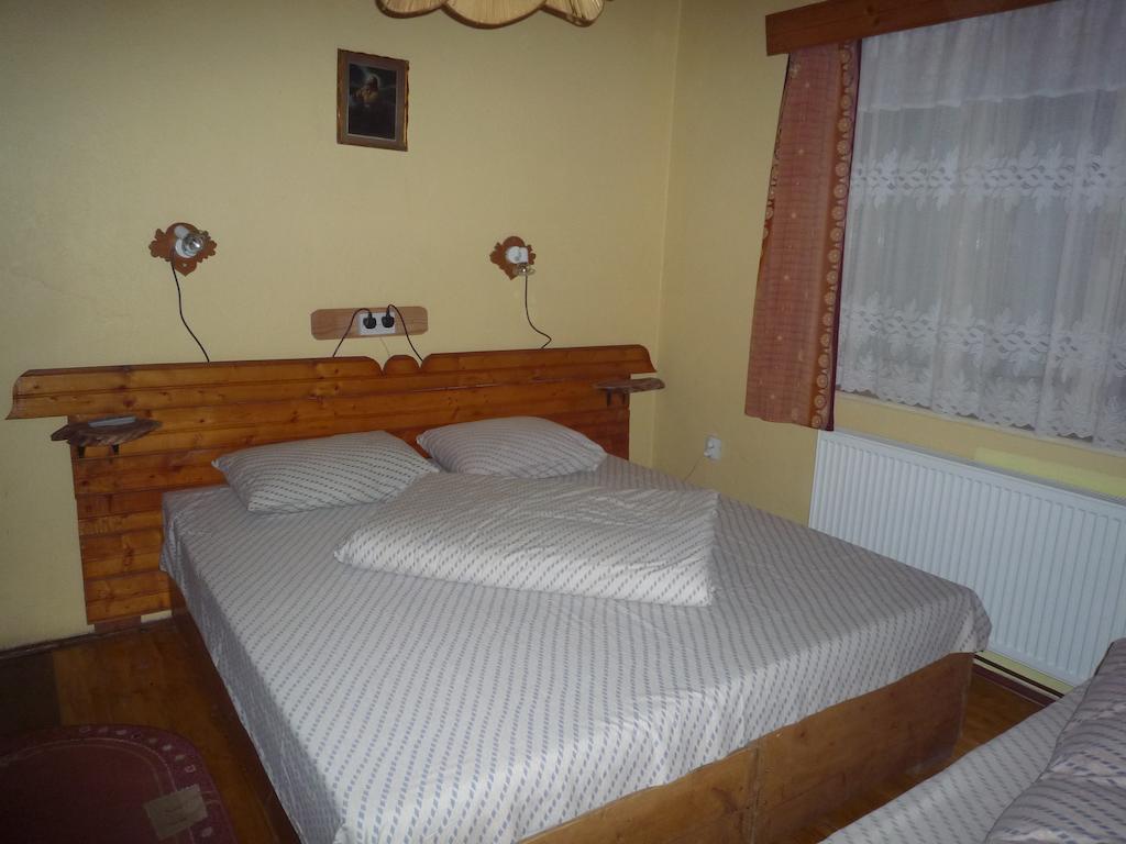 Pensiunea Mioritica Сібієл Номер фото